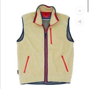 Men’s Sherpa Vest
